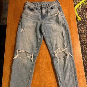 American Eagle Jeans Womens Size 2 Curvy Mom Jean High Rise Light Distressed